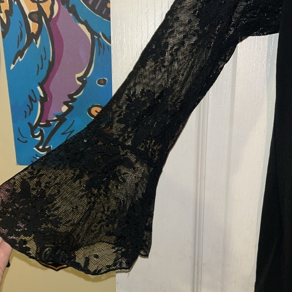 FLARE LACE BLACK SLEEVES BEDAZZLED RHINESTONE TOP LACE DETAILING SPARKLY - Picture 5 of 11